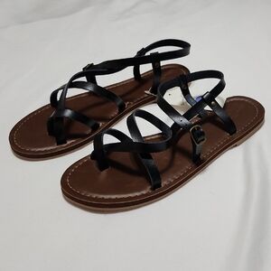 NWT Womens Universal Thread Black Strappy Sandals Size 8